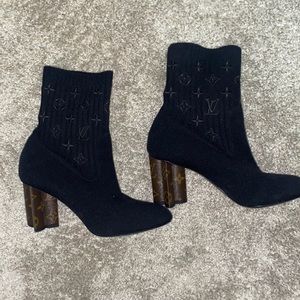 Louis Vuitton Silhouette Ankle Boots